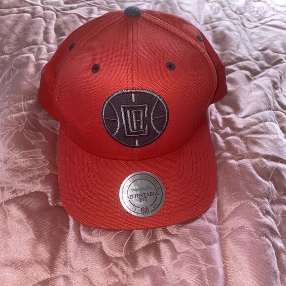 Los Angeles Clippers NBA Mitchell & Ness Red Snapback Hat Logo - Picture 8 of 8